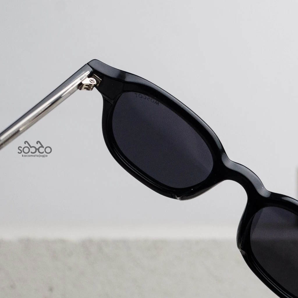 Kacamata Hitam SANSKARA 02 Unisex – Atom Solid Premium - Image 4