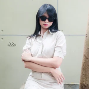 Kacamata Hitam Kotak YAMIKA 03 Unisex - Image 6
